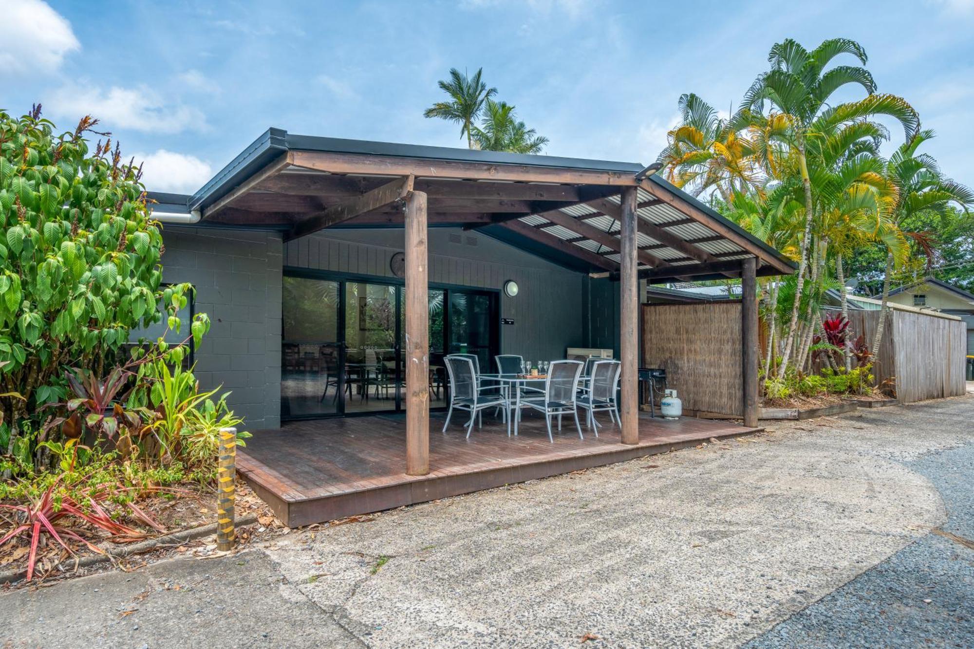 Tasman Holiday Parks - Cairns Cool Waters Экстерьер фото