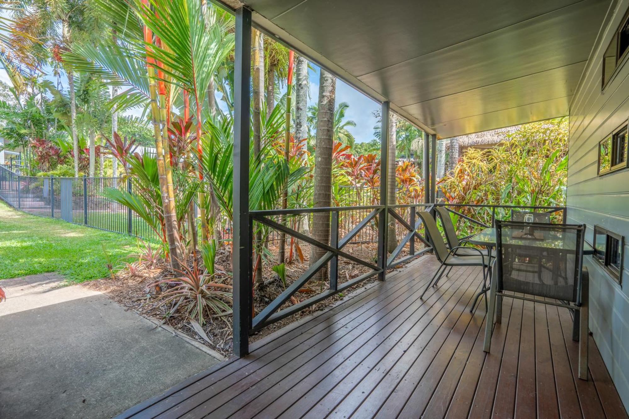 Tasman Holiday Parks - Cairns Cool Waters Экстерьер фото